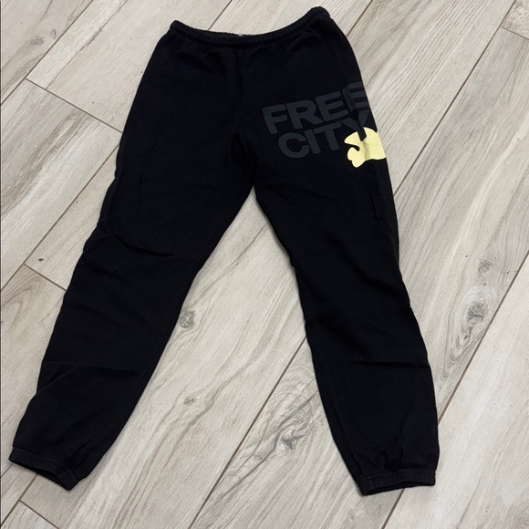 Freecity sweat pants - Picture 2 of 3